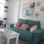 Bonito Ubicado En La Carihuela Apartament *