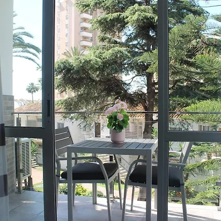 Bonito Ubicado En La Carihuela * Торремолінос