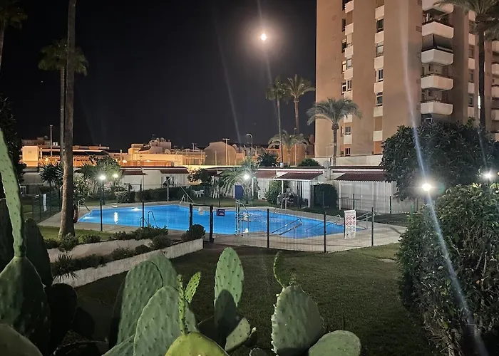 Bonito Ubicado En La Carihuela Апартаменты *