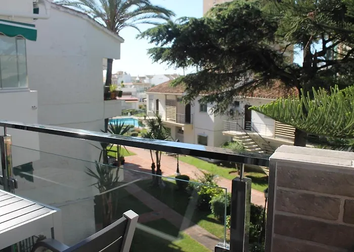 Bonito Ubicado En La Carihuela * Torremolinos