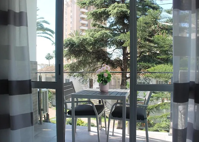 Bonito Ubicado En La Carihuela * Торремолинос