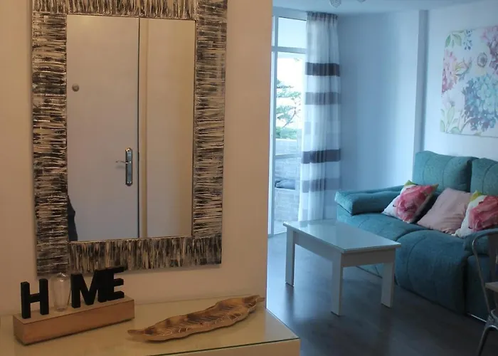 Bonito Ubicado En La Carihuela *