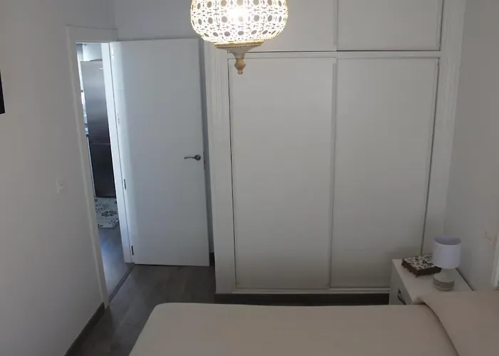 Apartamento Bonito Ubicado En La Carihuela Torremolinos