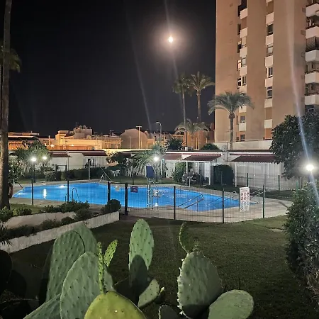 Bonito Ubicado En La Carihuela アパート *