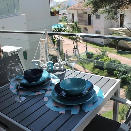 Bonito Ubicado En La Carihuela トレモリノス